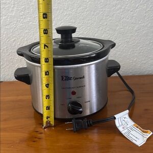 Elite Gourmet 1.5 Quart Slow Cooker Small Crockpot Stainless Steel